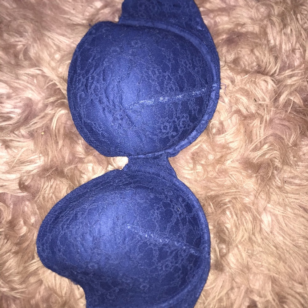 Victoria Secret Strapless bra